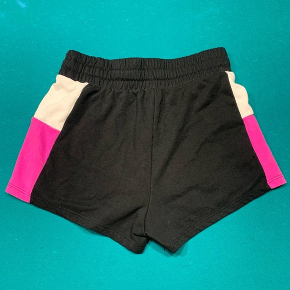 Junior shorts - Picture 2 of 3